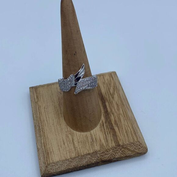 Angel Wings Pave Set CZ Sterling Silver Ring Size 8 - Picture 5 of 5